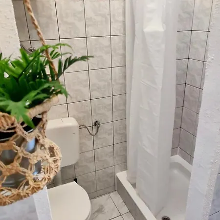 Mala Marta, 60qm Room, Near *