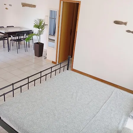 Mala Marta, 60qm Room, Near アパート Kaštela