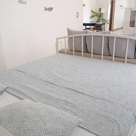 Mala Marta, 60qm Room, Near アパート